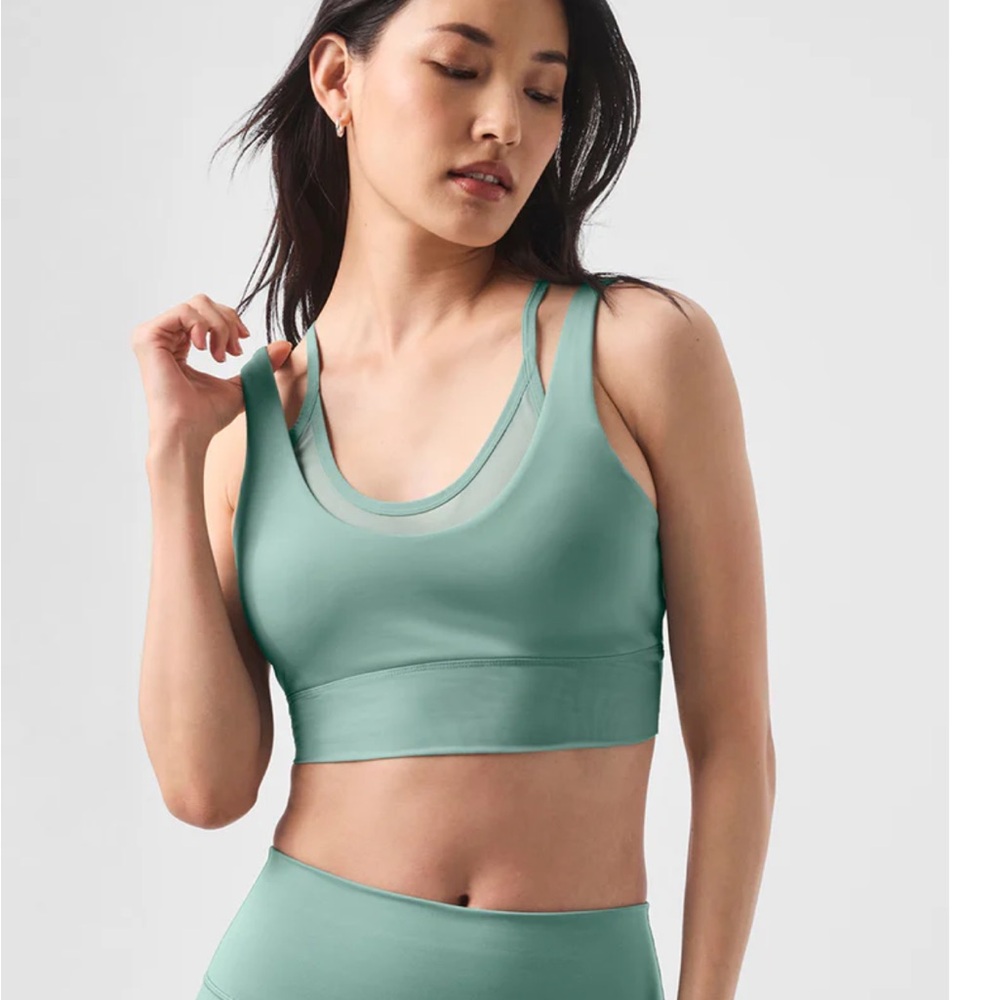 ALO Yoga Green Sports Bra and Leggings Set